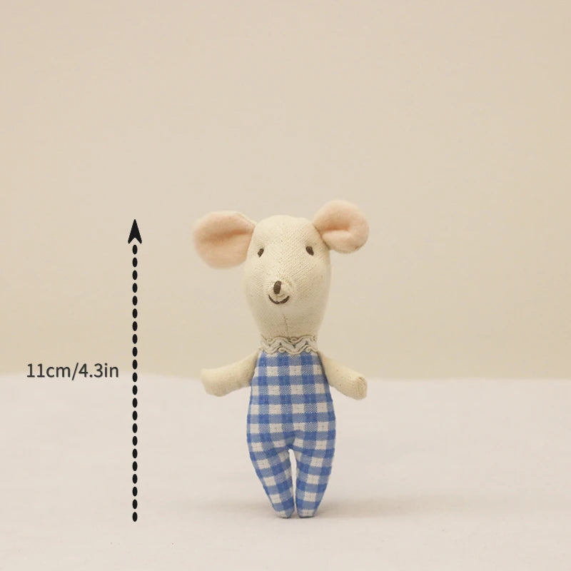 Legmic Toys for Girls Cute Baby Dolls Boy Girl the Mouse Family Mini Plush Doll House Cute Mouse Doll Box Family Toys