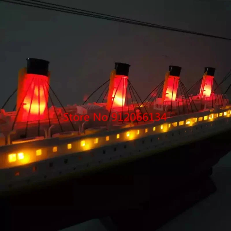 81CM Large Simulation RC Ship Toy 1:325 Sea Grand Cruise Ship Flash Led Lights Waterproof Boat Professional Ship Water Toy Gifts